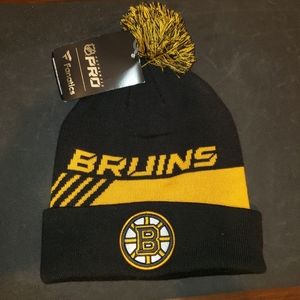 Boston Bruins Locker Room Pro Fanatics Striped Black and Gold Knit Winter Hat